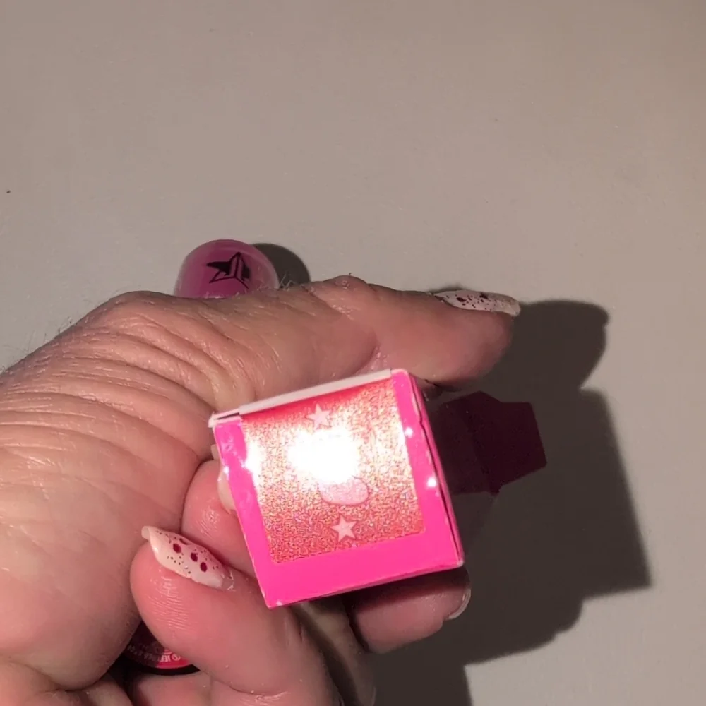 Velour Liquid Lipstick - Pink
